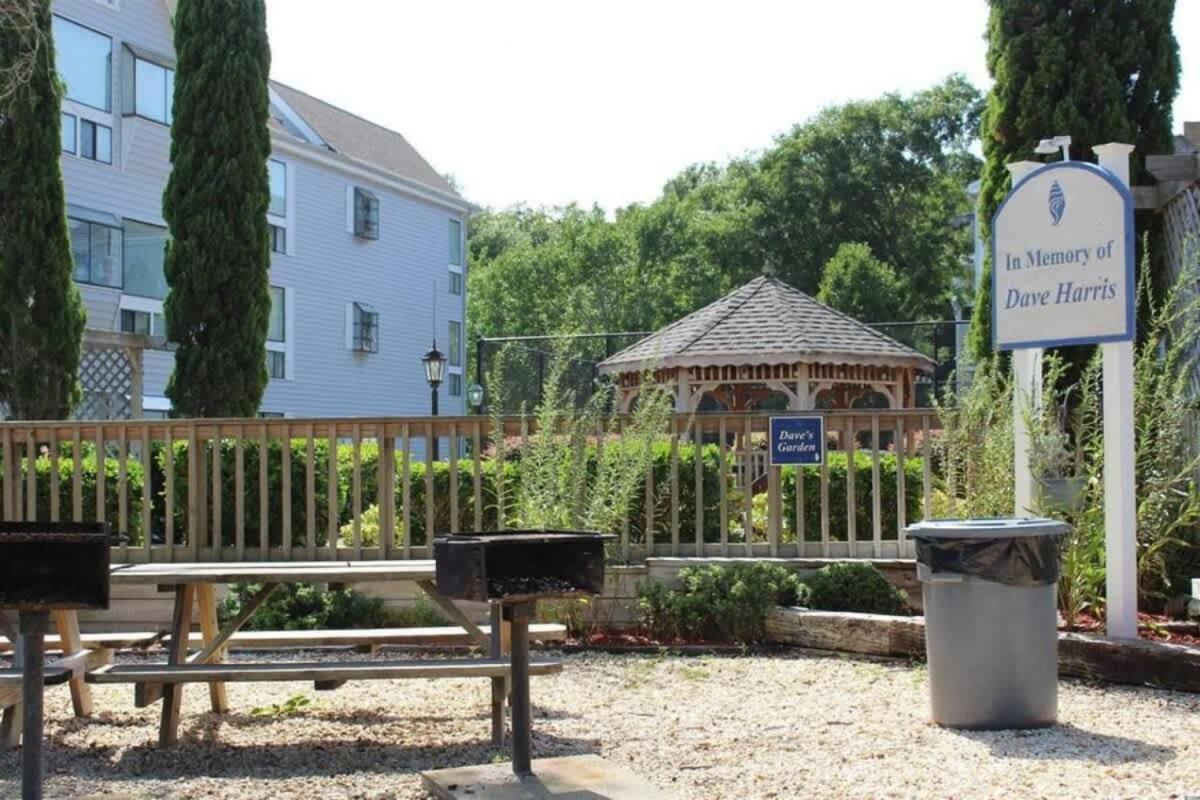 2Br Shore Dr Area: Queen: Pool: Grill: Beach: Ocean Annie'S: M28 Myrtle Beach Exterior photo